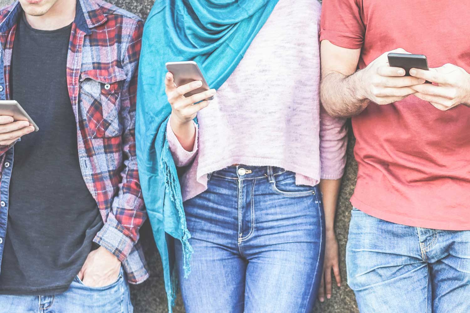 Instagram Marketing in 2025: Key Stats and How to Maximize ROI